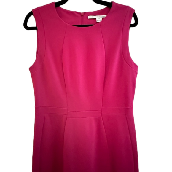 EUC Diane Von Furstenberg Fuchsia Shift Dress Size 10 - Picture 2 of 7